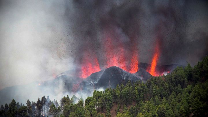 Erupción en La Palma. Un Evento Histórico. Un nuevo drama humano. ACTUALIZADO